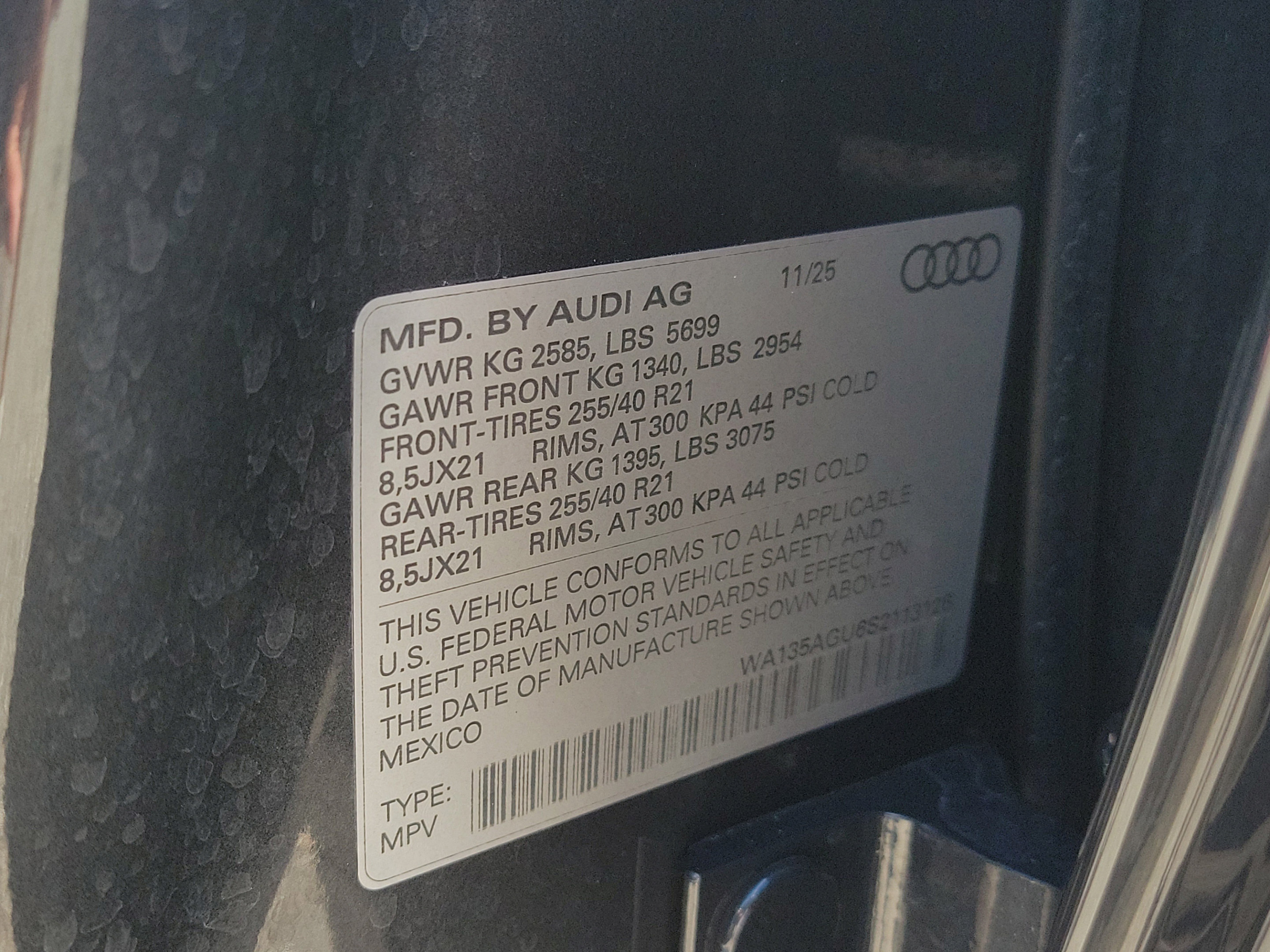 Used 2025 Audi SQ5 Prestige AWD/4WD image 28