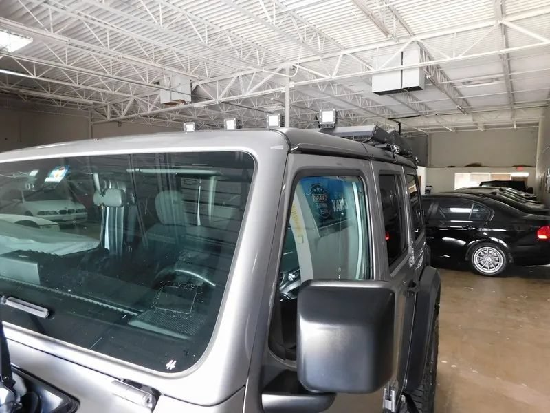 Used 2018 Jeep Wrangler Unlimited Sport S AWD/4WD image 14