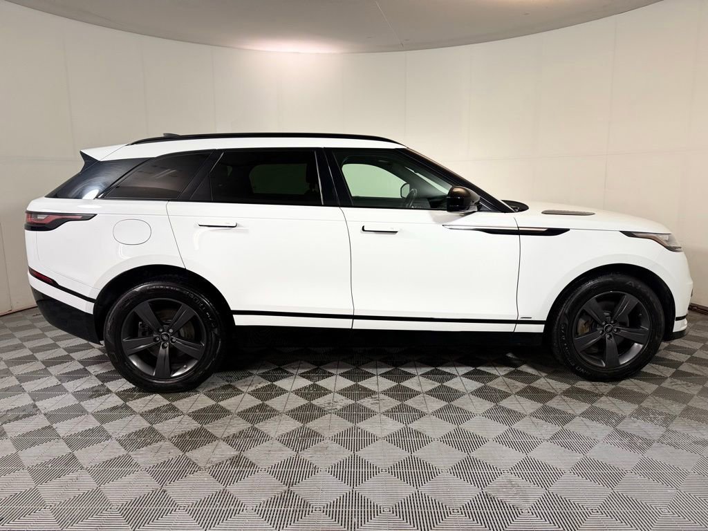 Used 2020 Land Rover Range Rover Velar R-Dynamic S image 8