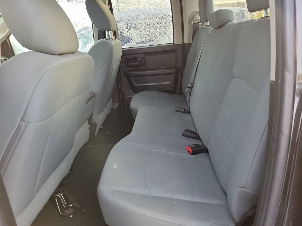 Used 2016 RAM 1500 Express image 9