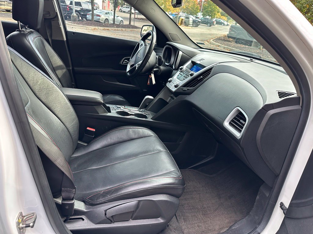 Used 2011 Chevrolet Equinox LT FWD image 29