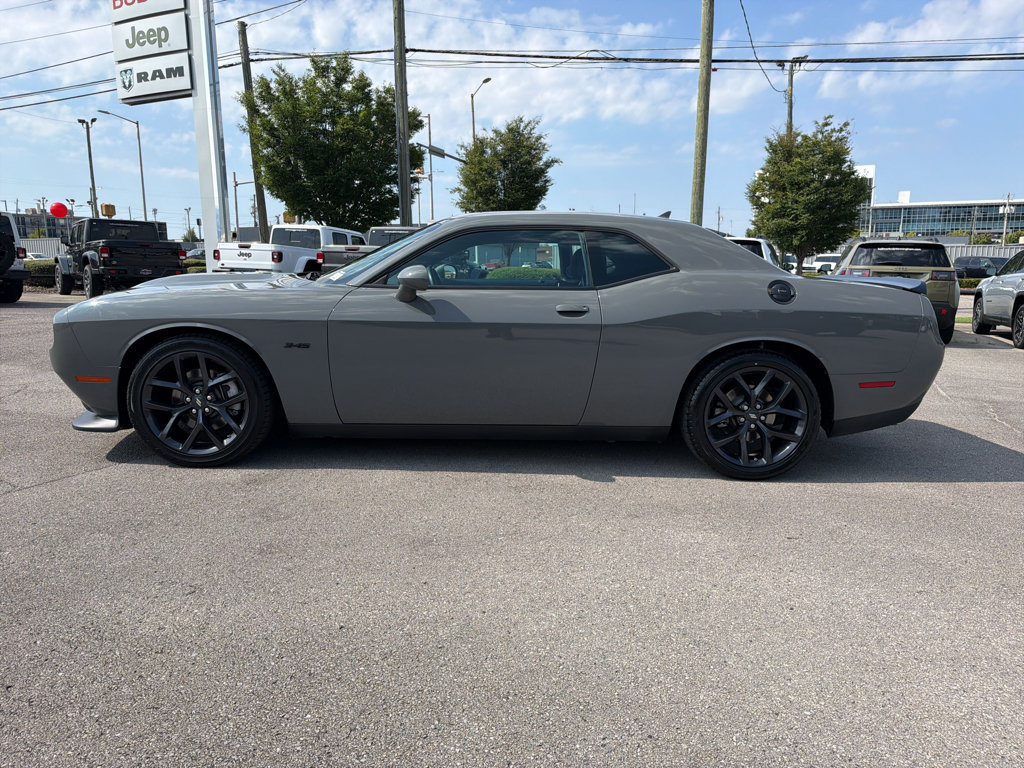 Used 2023 Dodge Challenger R/T w/ Blacktop Package RWD image 8