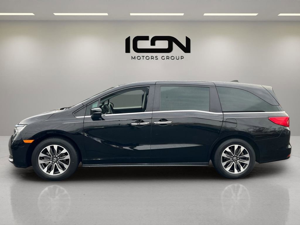 Used 2024 Honda Odyssey EX-L image 2