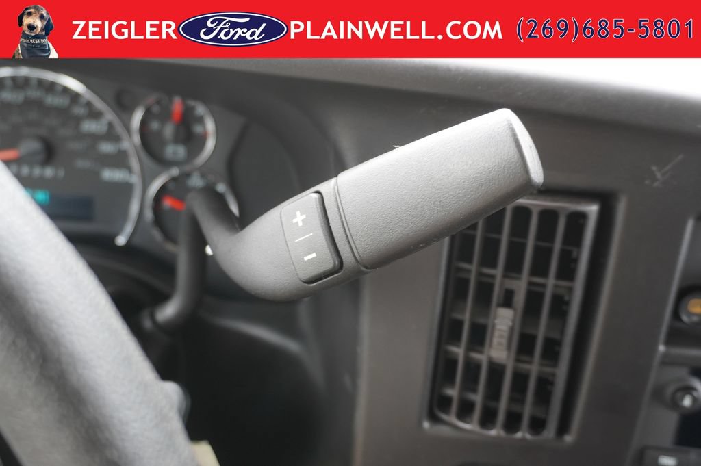 Used 2024 GMC Savana 2500 w/ Driver Convenience Package RWD image 21