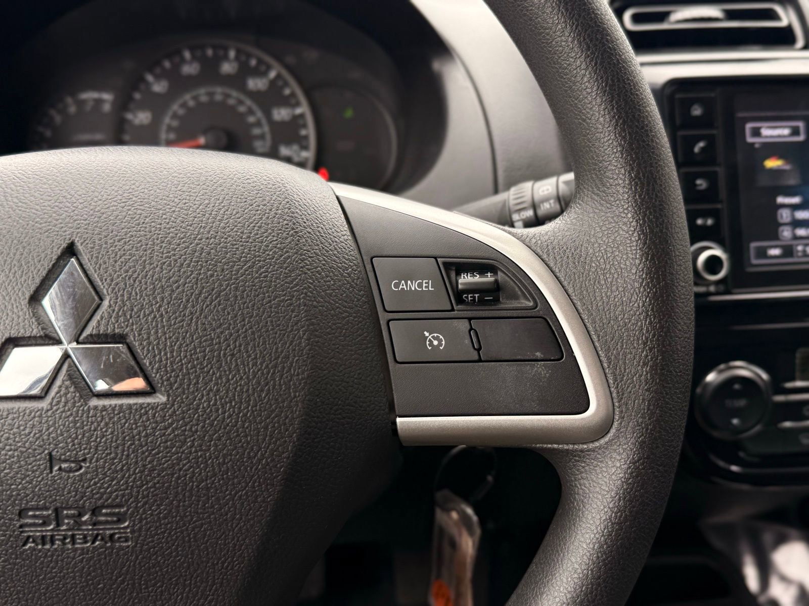 Used 2024 Mitsubishi Mirage ES image 28