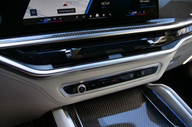 Used 2025 BMW X5 M Competition w/ Executive Package image 26