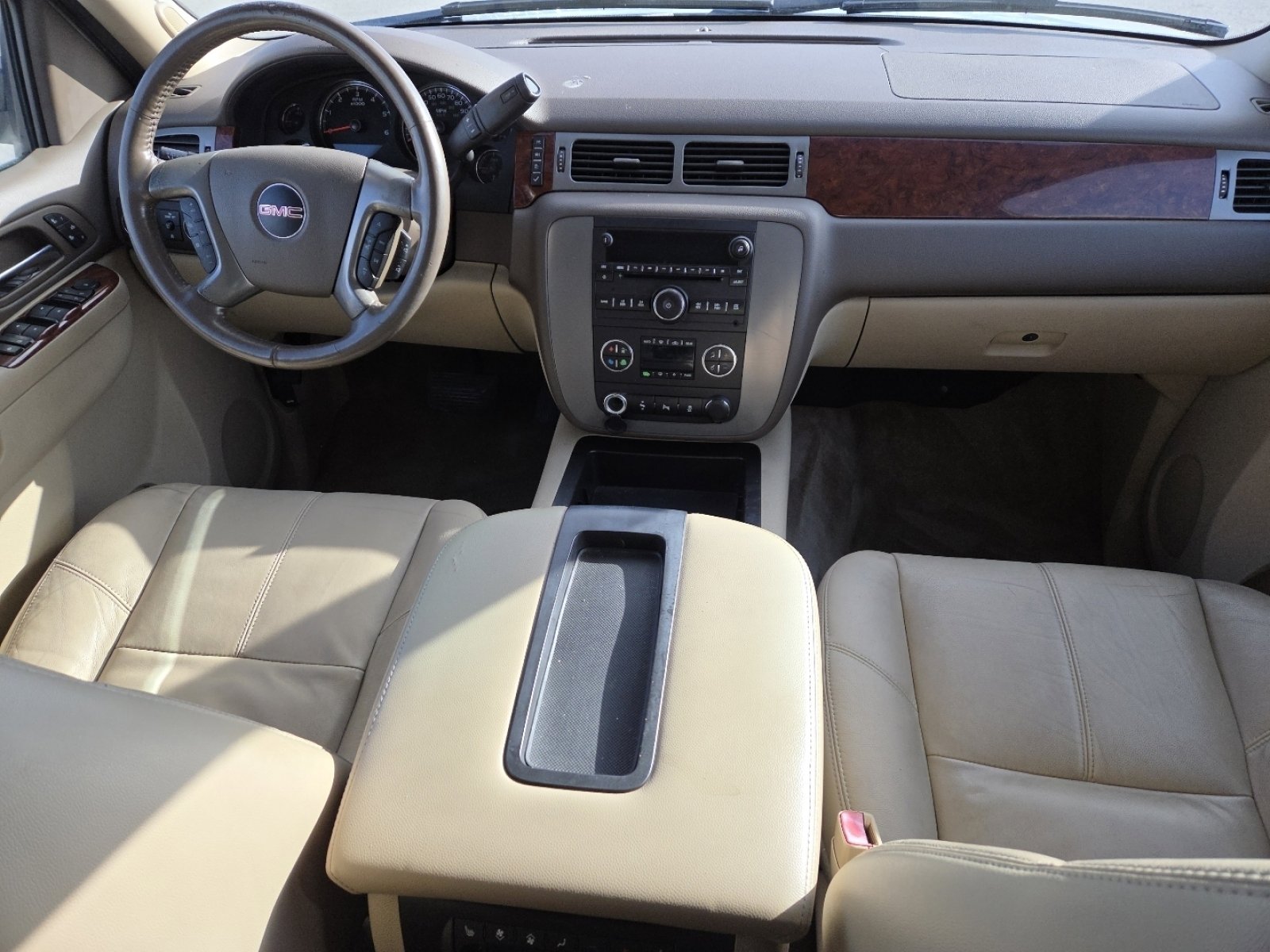 Used 2012 GMC Yukon SLT w/ SLT-2 Equipment Package image 22