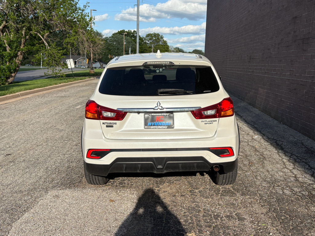Used 2018 Mitsubishi Outlander Sport LE AWD/4WD image 6