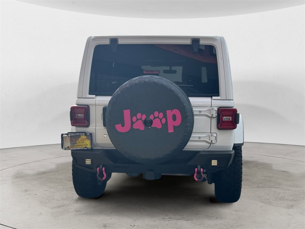 Used 2018 Jeep Wrangler Unlimited Sahara w/ Dual Top Group image 4