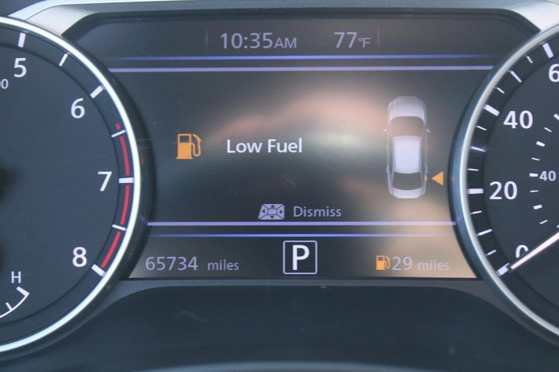 Used 2021 Nissan Sentra SR w/ SR Premium Package FWD image 20
