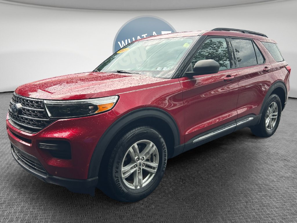 Used 2023 Ford Explorer XLT AWD/4WD image 7