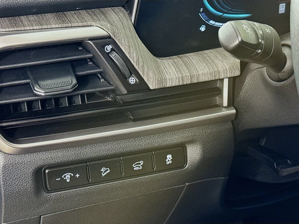 Used 2025 Kia Telluride EX w/ EX Captain's Chair Package FWD image 10