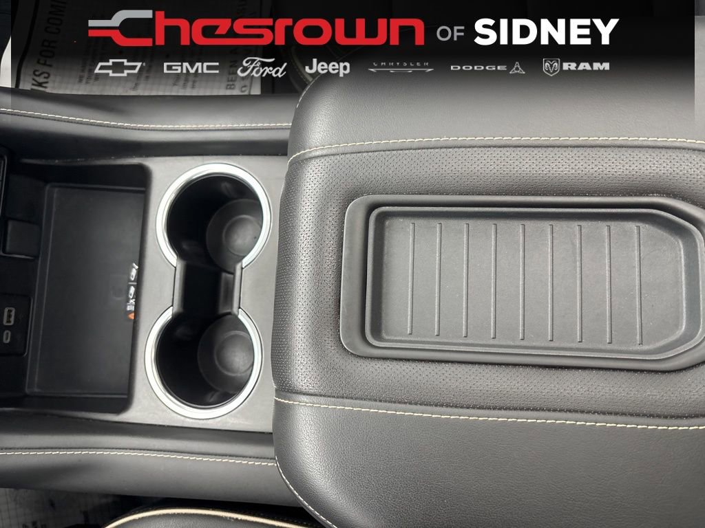 Used 2023 GMC Yukon SLT w/ SLT Luxury Package AWD/4WD image 20