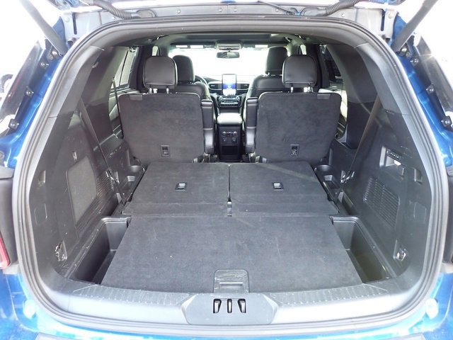 Certified 2021 Ford Explorer ST w/ ST Street Pack image 9