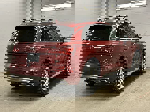 Used 2018 Audi Q5 2.0T Premium Plus w/ Premium Plus Package image 32