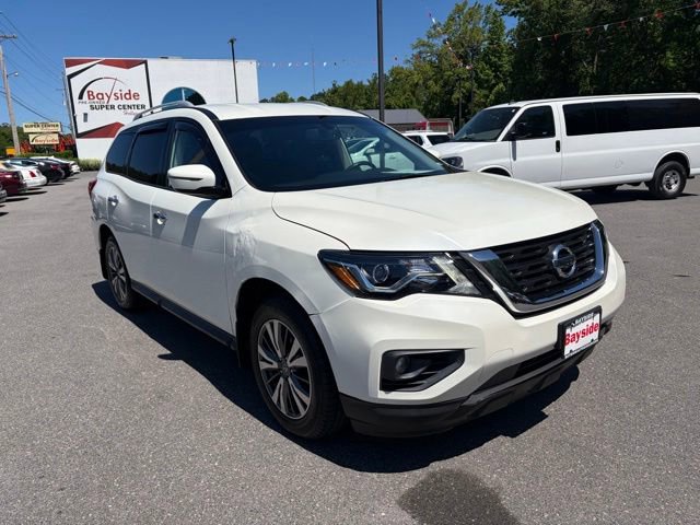 Used 2017 Nissan Pathfinder SV w/ Trailer Tow Package AWD/4WD image 26