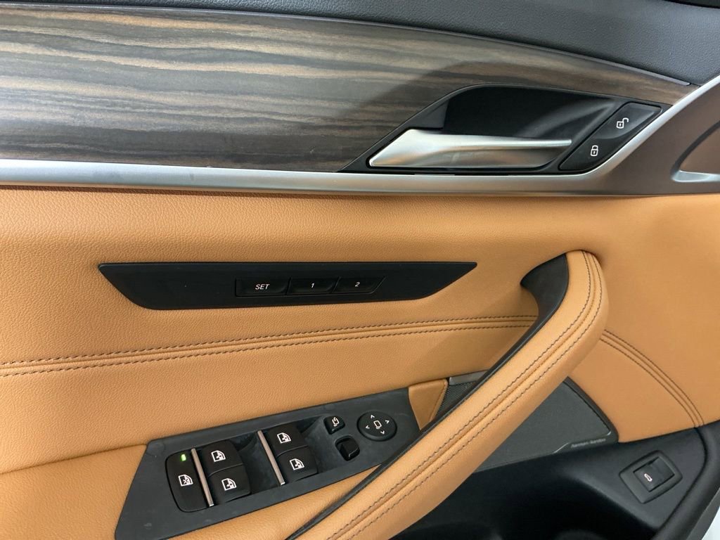 Certified 2022 BMW 540i xDrive w/ Premium Package AWD/4WD image 18