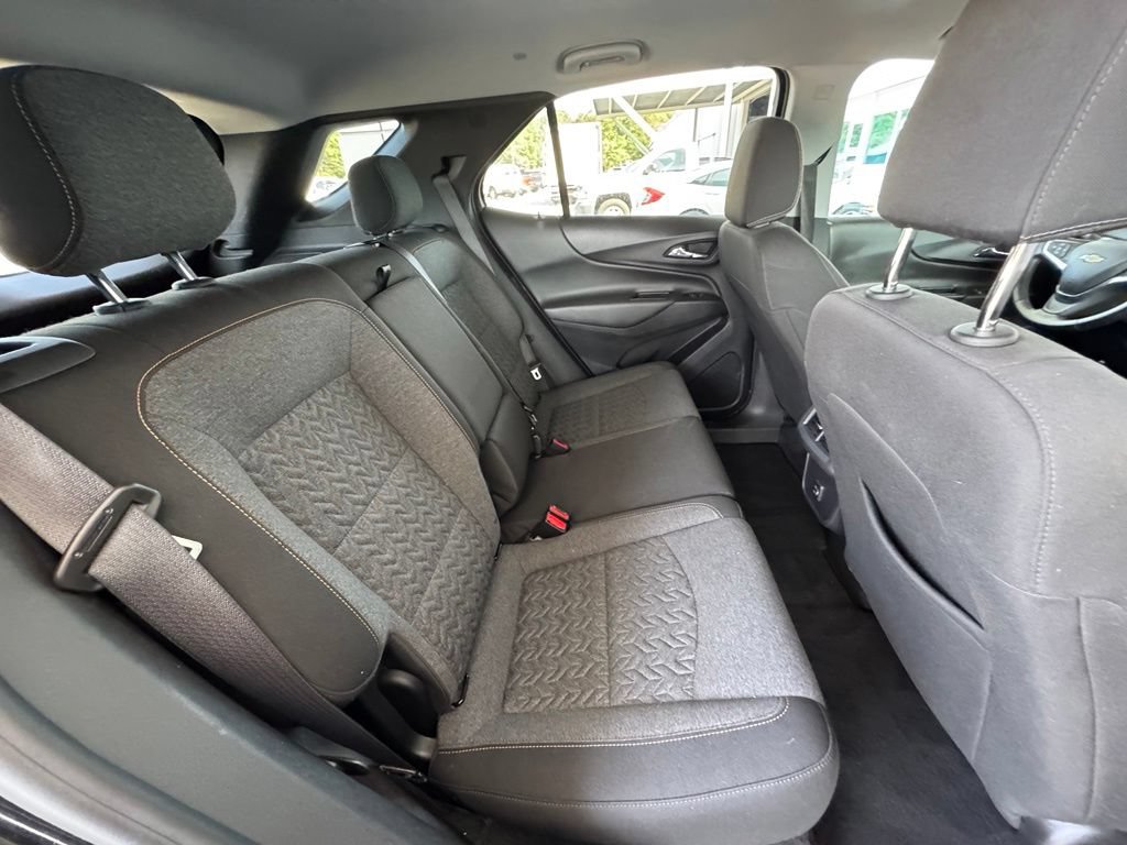 Used 2024 Chevrolet Equinox LT FWD image 24