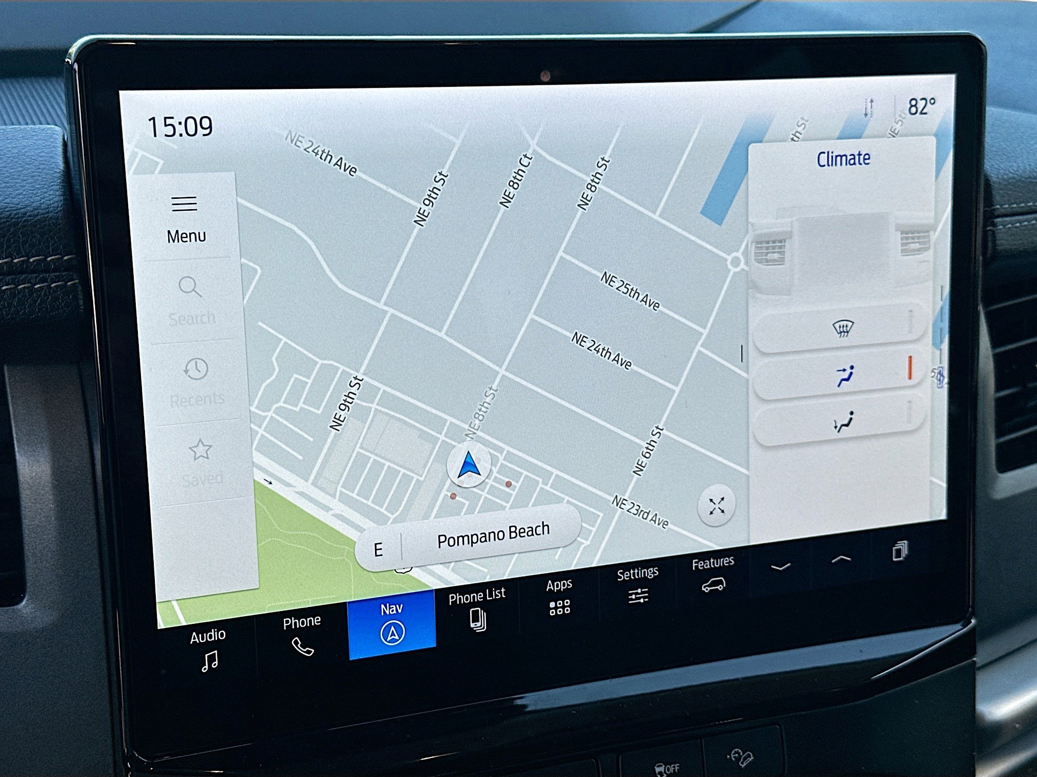 Used 2022 Ford Expedition XLT image 14