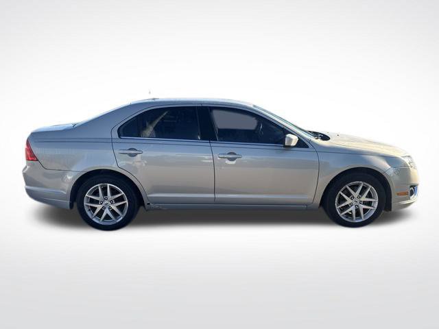 Used 2010 Ford Fusion SEL FWD image 6