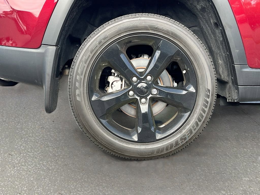 Used 2022 Jeep Grand Cherokee Altitude image 28