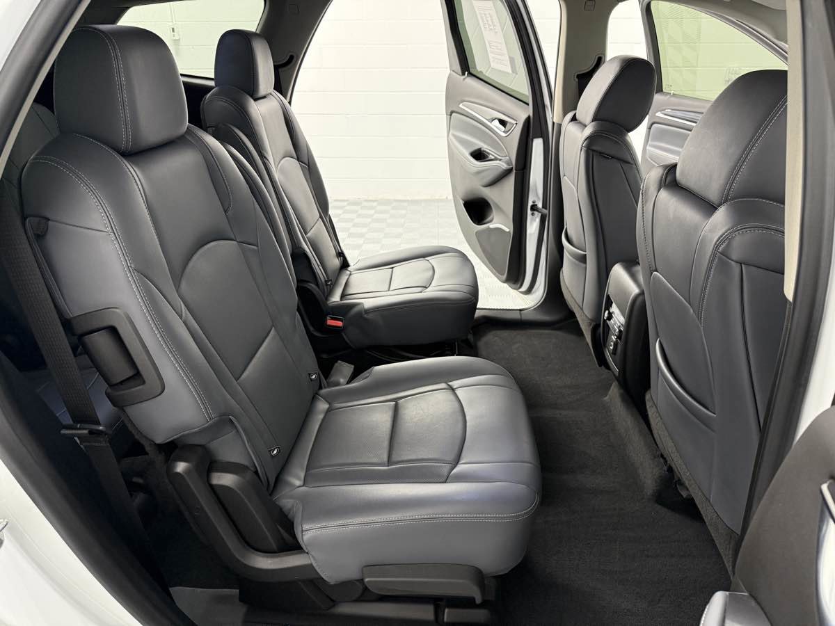 Used 2021 Buick Enclave Essence w/ Trailering Package, 5000 lbs. image 12
