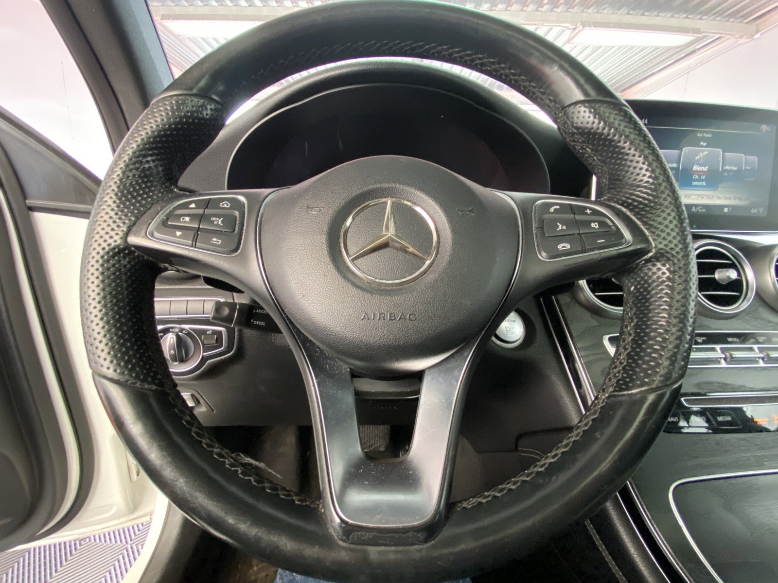 Used 2018 Mercedes-Benz GLC 300 4MATIC Coupe image 25