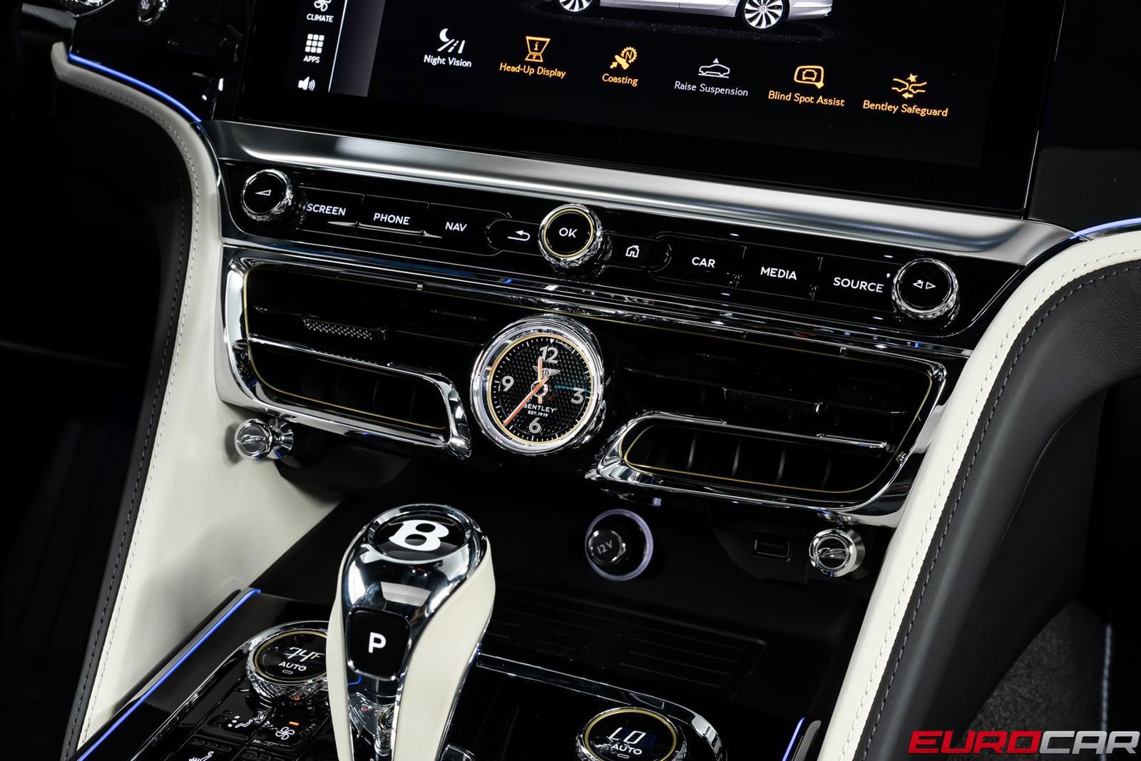Used 2024 Bentley Flying Spur W12 AWD/4WD image 31