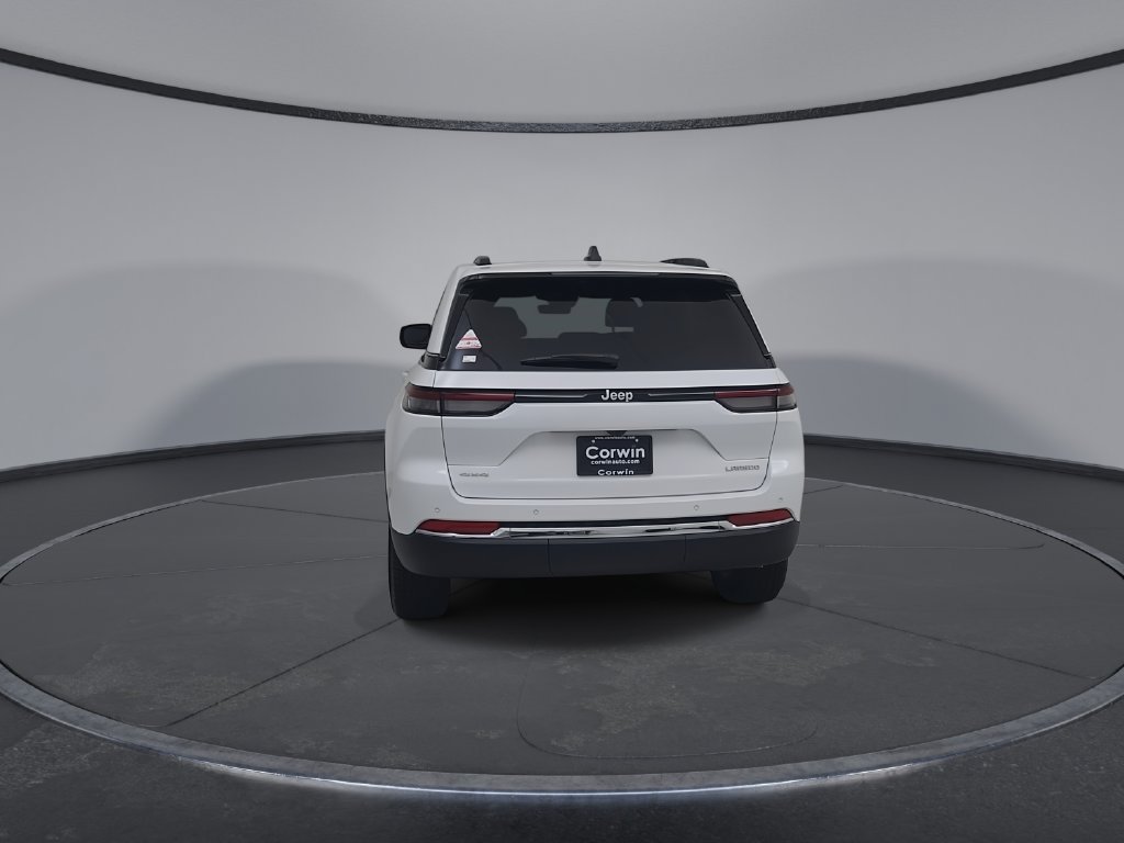New 2026 Jeep Grand Cherokee Laredo X AWD/4WD image 12