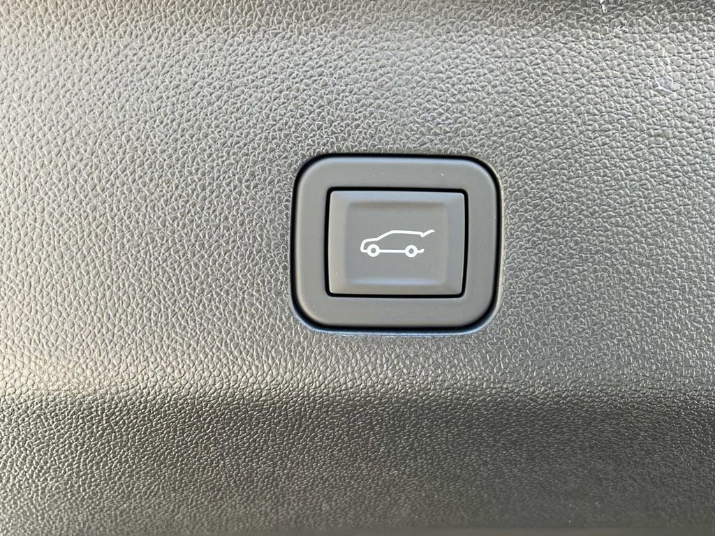 New 2026 Cadillac Escalade Luxury w/ Touring Package image 13