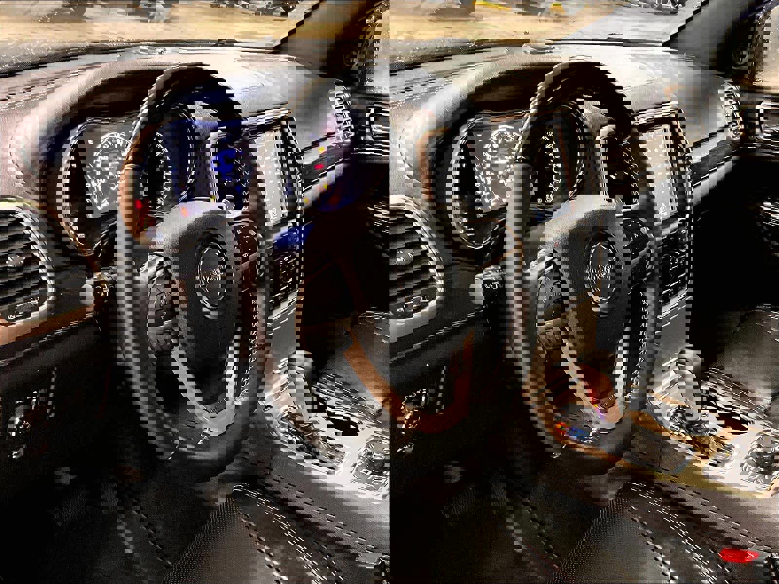 Used 2017 Jeep Grand Cherokee Overland image 8