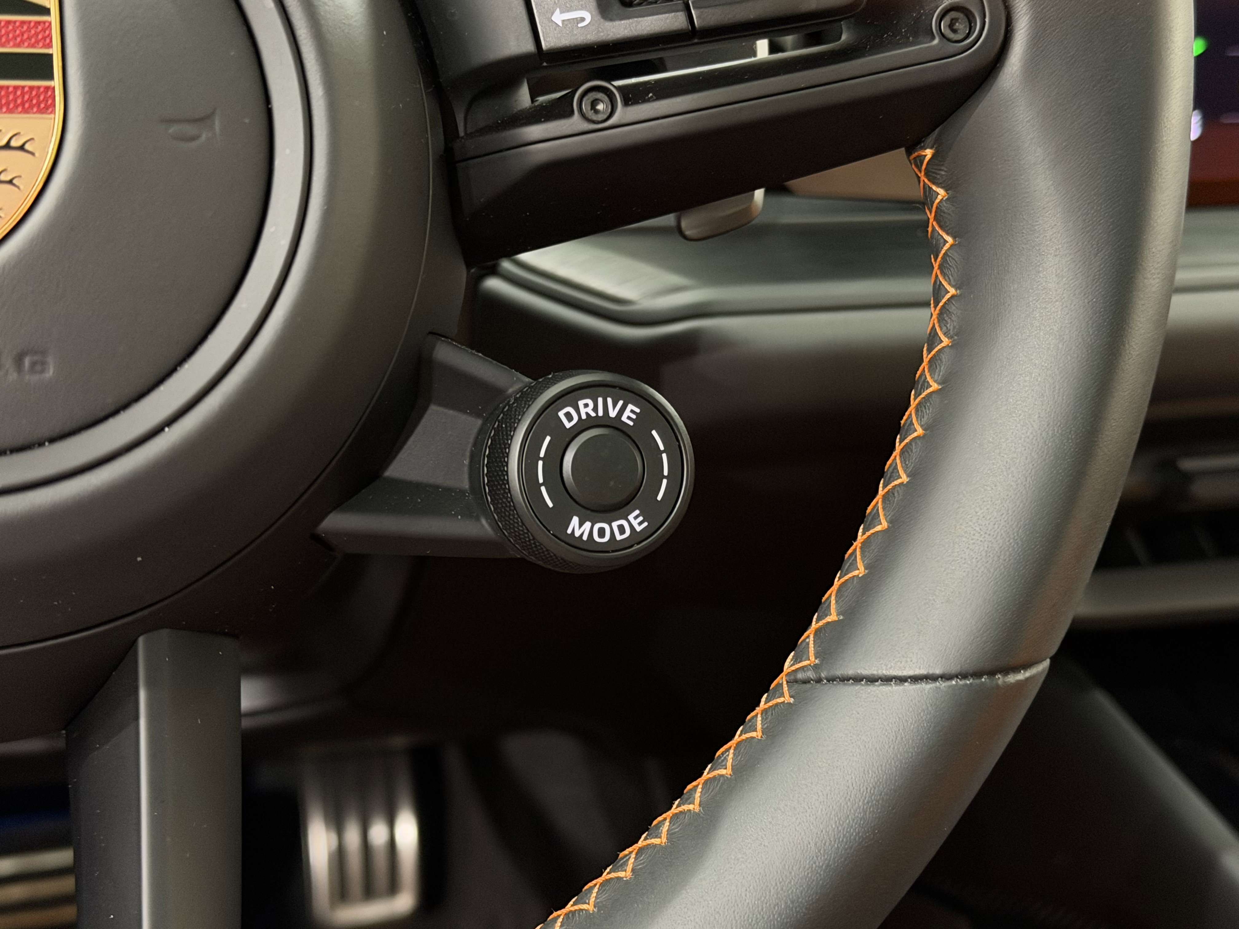 Certified 2025 Porsche Cayenne GTS image 54