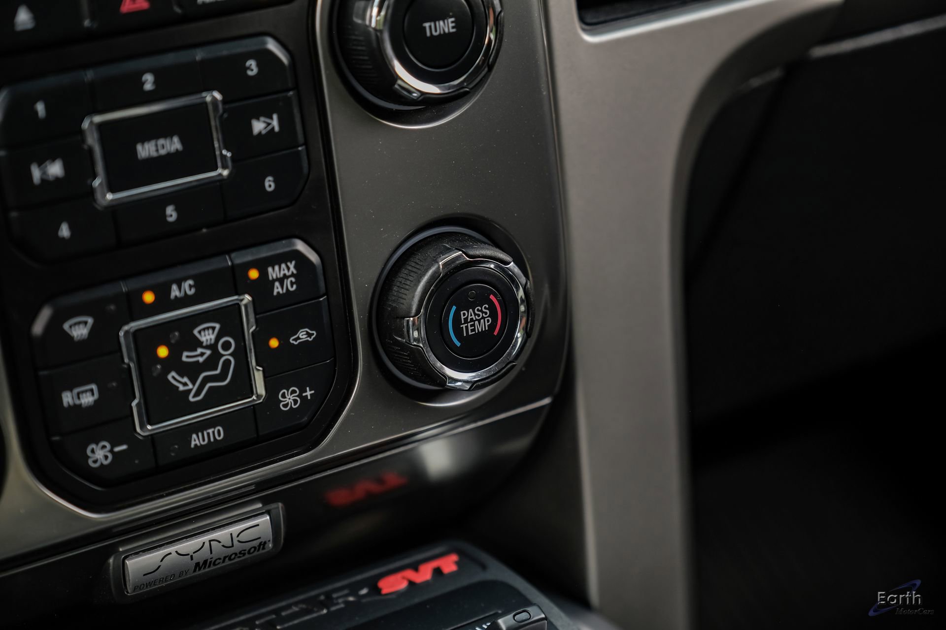 Used 2013 Ford F150 Raptor w/ Luxury Equipment Group AWD/4WD image 72