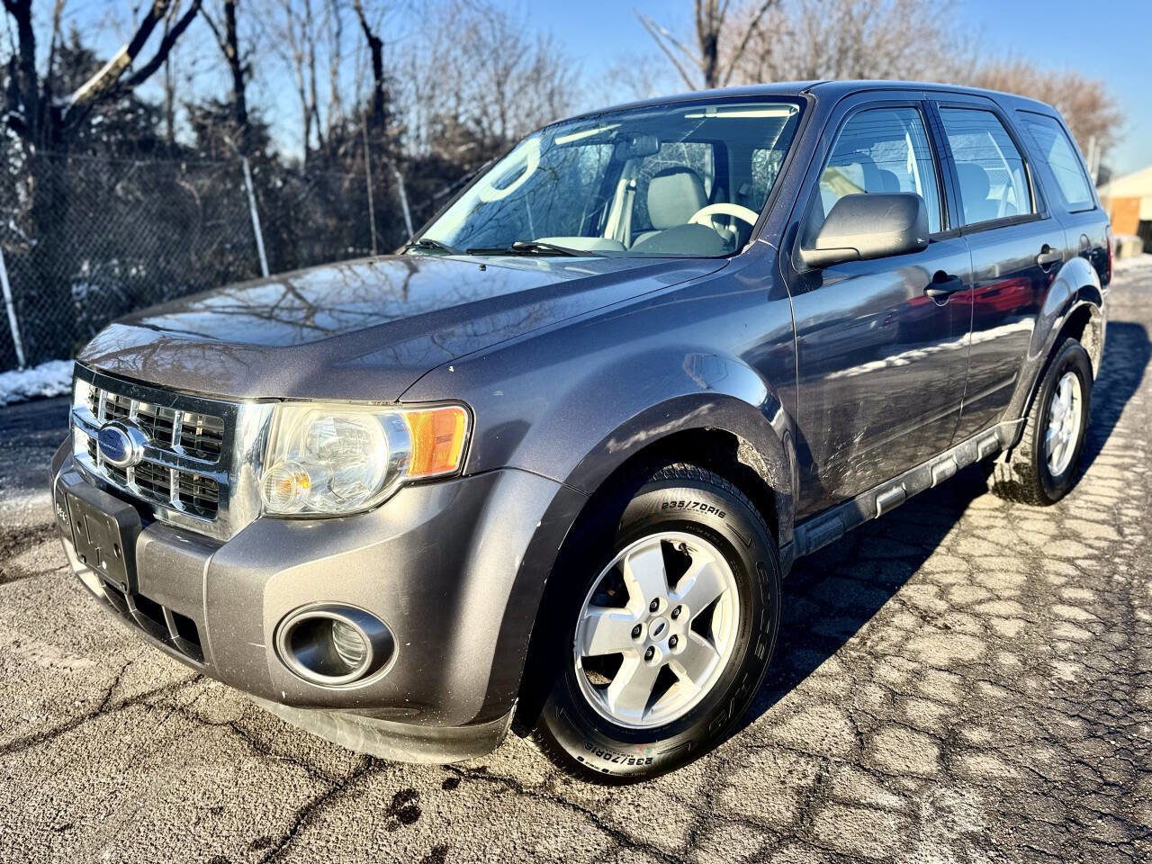 Used 2009 Ford Escape XLS