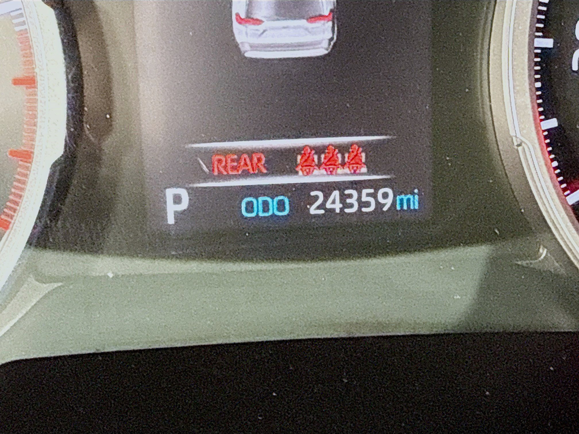 Used 2020 Toyota RAV4 LE image 16