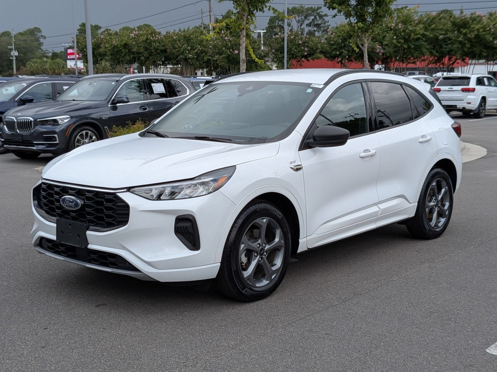 Used 2023 Ford Escape ST-Line w/ Equipment Group 301A FWD image 7