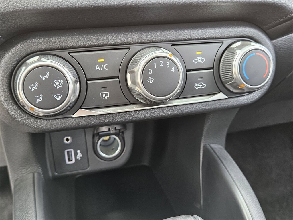 New 2025 Nissan Versa S w/ Trunk Package image 22