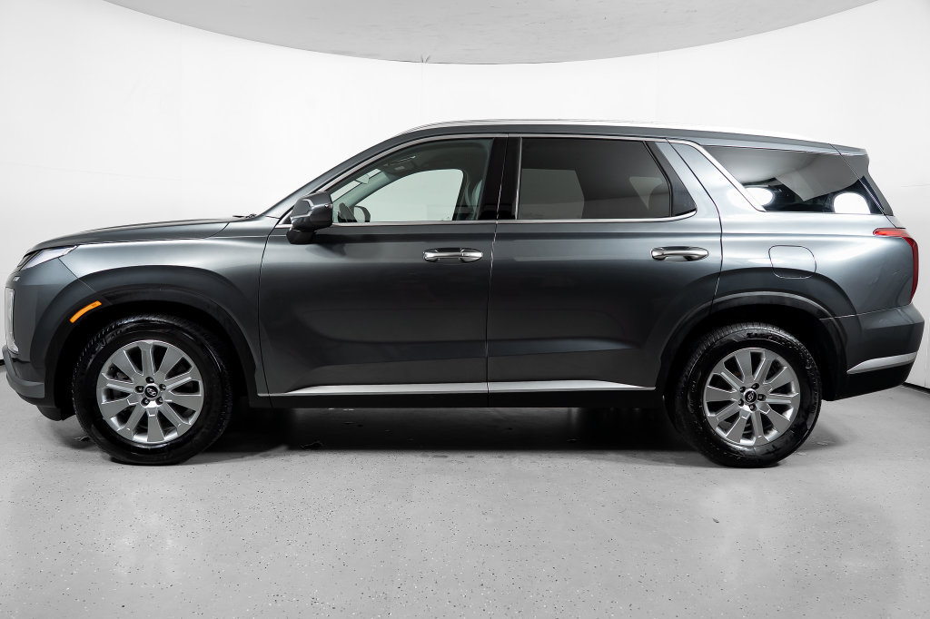 Certified 2024 Hyundai Palisade SEL FWD image 13