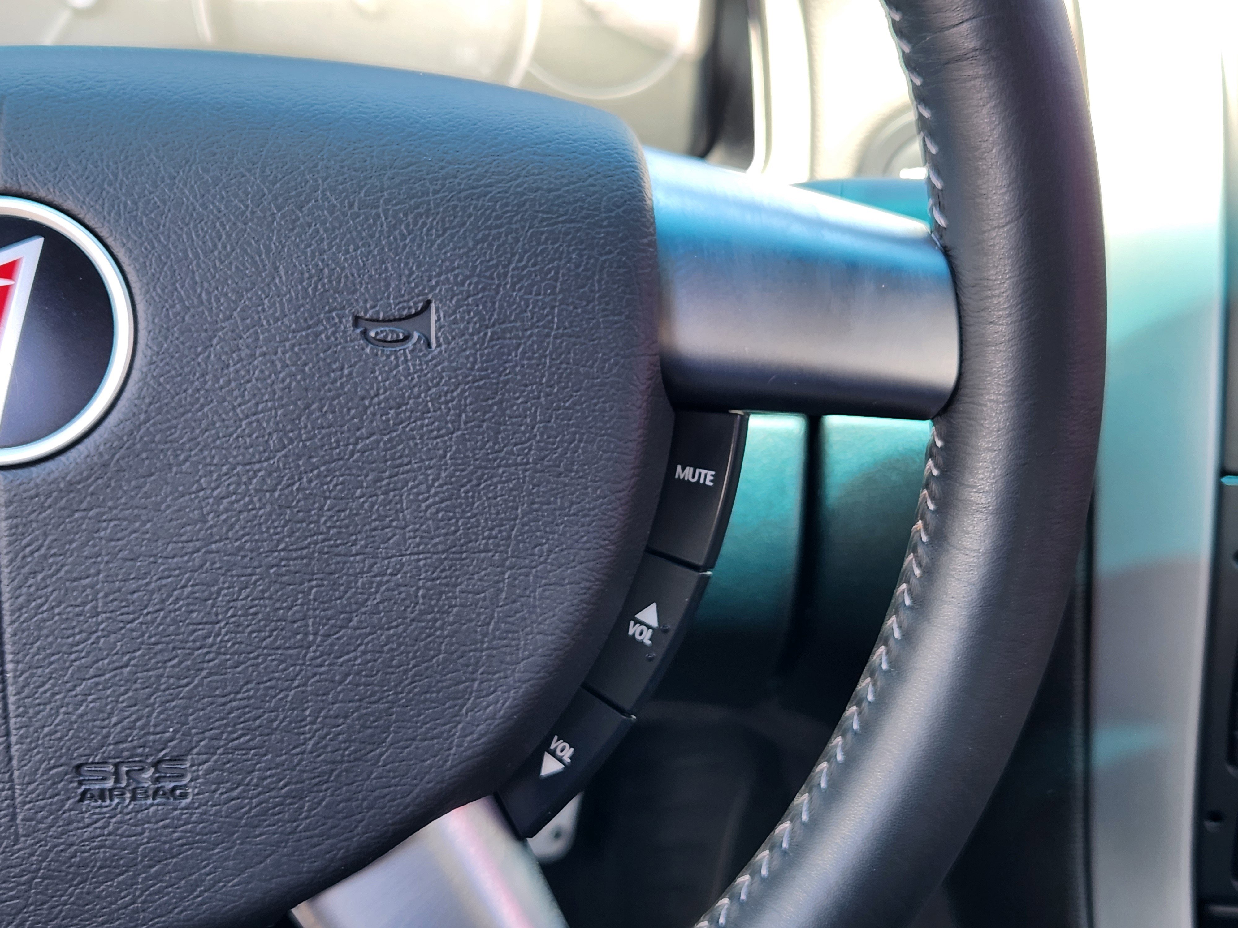 Used 2004 Pontiac GTO w/ Limited Edition Pulse Red RWD image 19