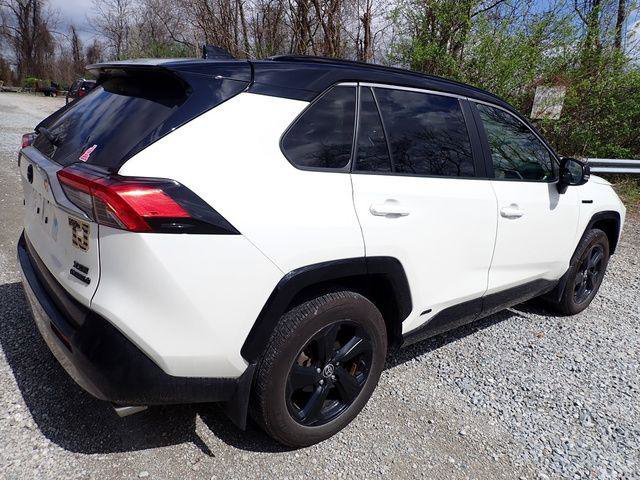 Certified 2020 Toyota RAV4 XSE image 3