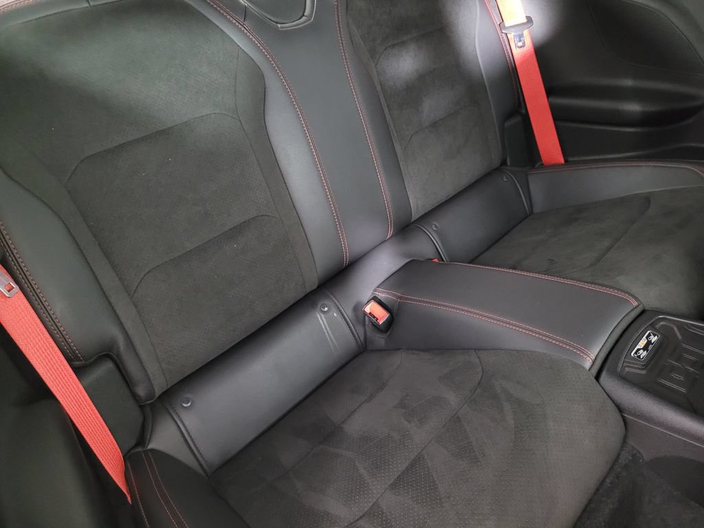 Used 2019 Chevrolet Camaro ZL1 RWD image 20
