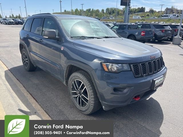 Used 2021 Jeep Grand Cherokee Trailhawk AWD/4WD image 3