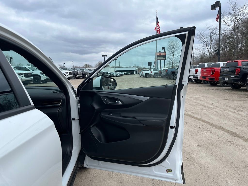 Used 2024 Buick Envista Preferred w/ Convenience I Package image 33