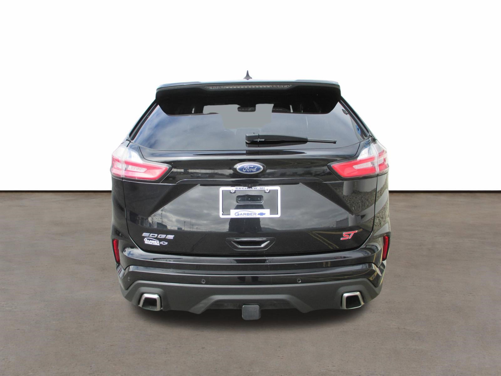 Used 2020 Ford Edge ST image 4