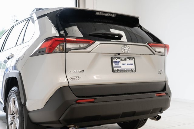 Used 2025 Toyota RAV4 XLE image 9