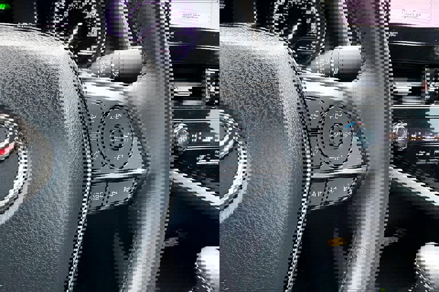 Certified 2022 Toyota Camry SE image 24