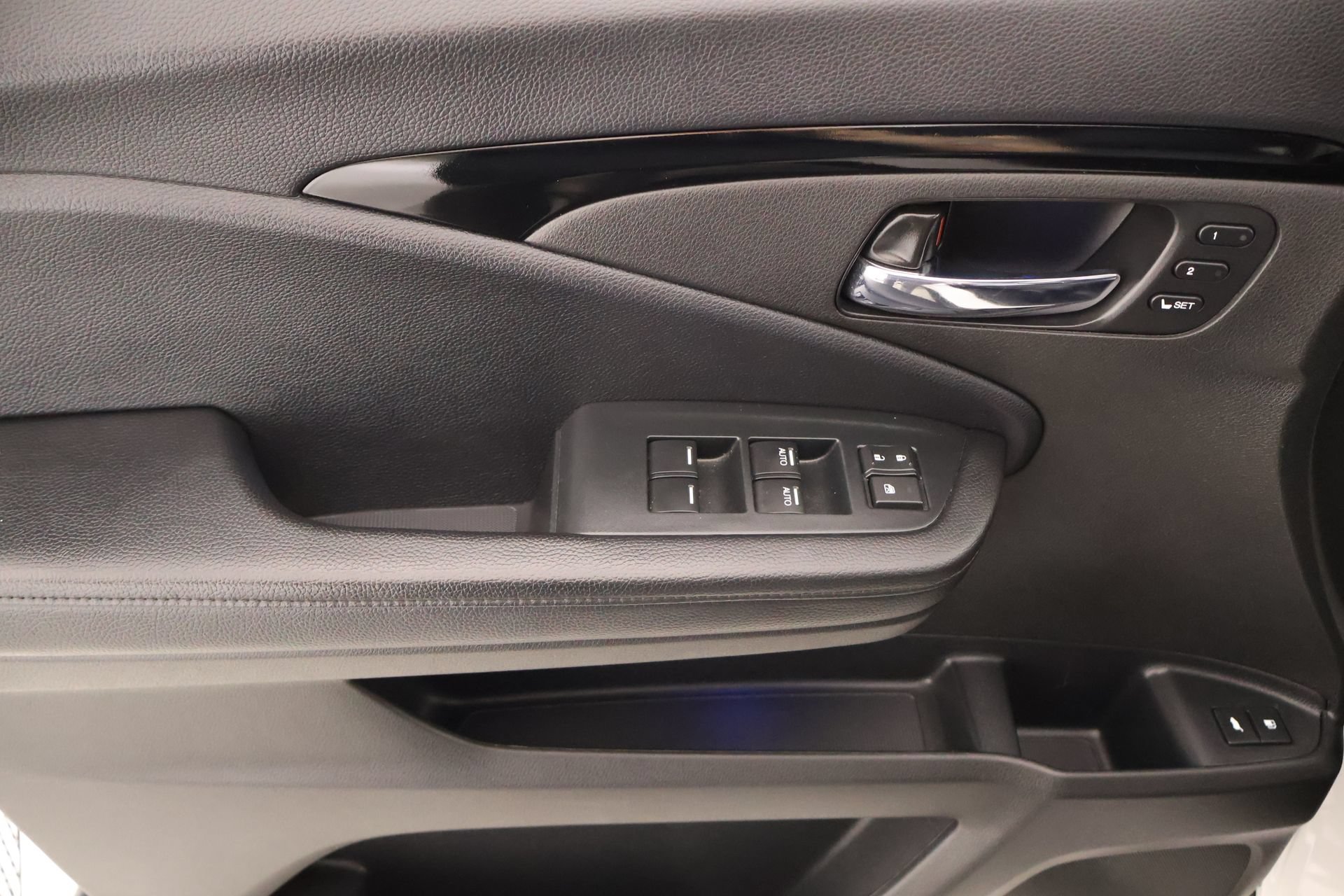 Used 2022 Honda Pilot Elite image 18