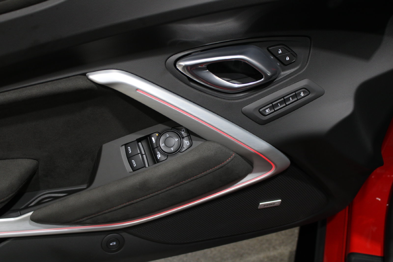 Used 2019 Chevrolet Camaro ZL1 RWD image 20