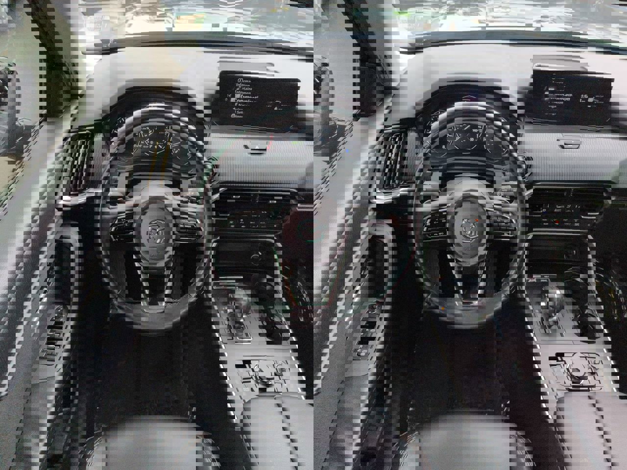 Used 2024 MAZDA CX-90 3.3 Turbo w/ Select Package image 16