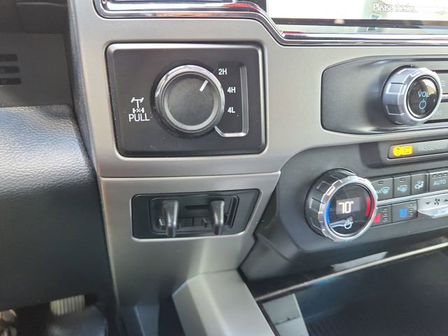 Certified 2022 Ford F250 Lariat w/ Black Appearance Package AWD/4WD image 22